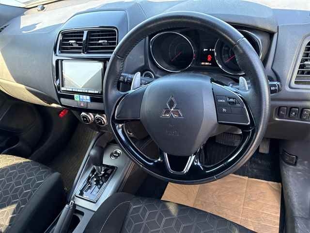 MITSUBISHI RVR