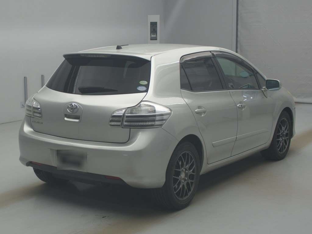 TOYOTA BLADE