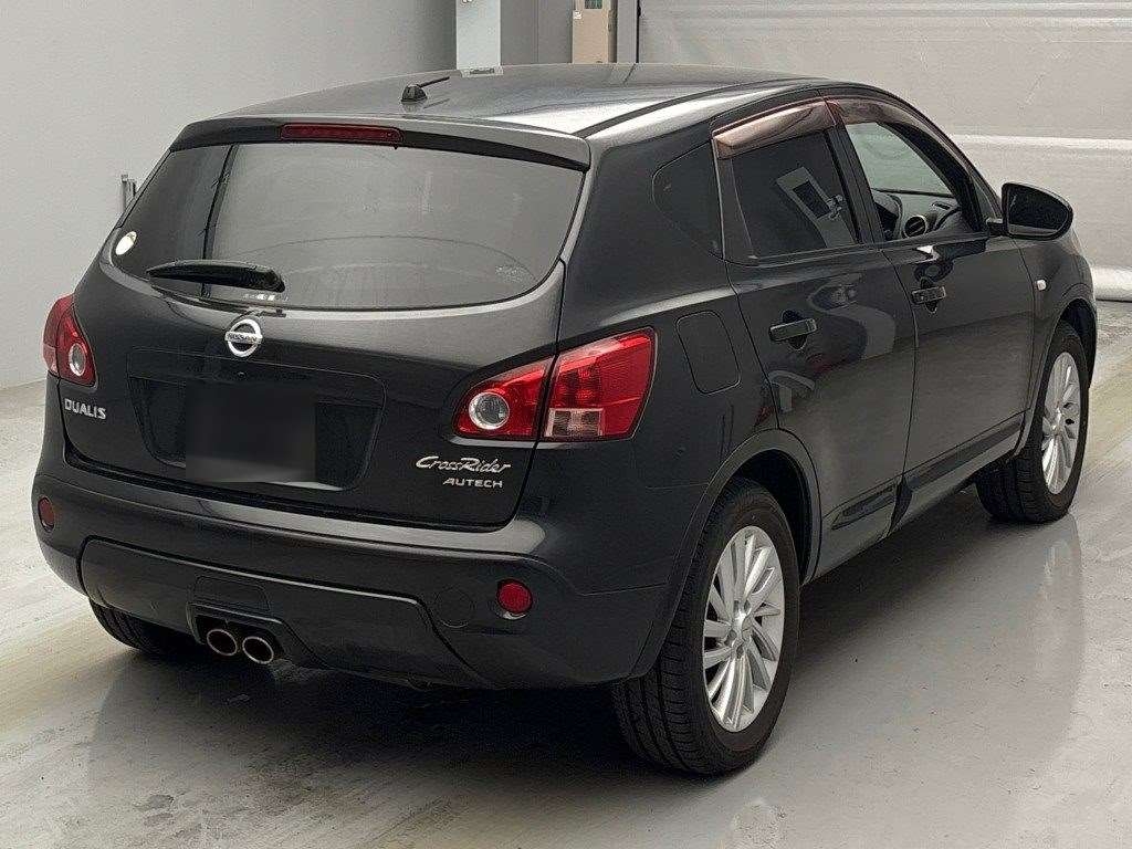 NISSAN DUALIS