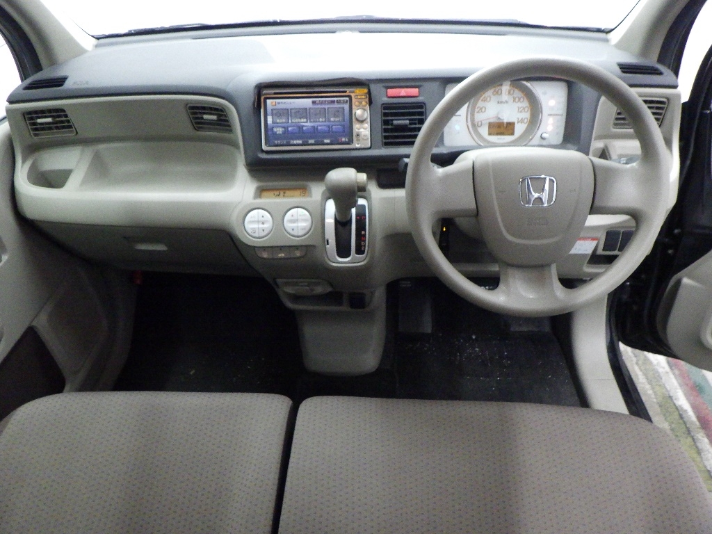HONDA LIFE