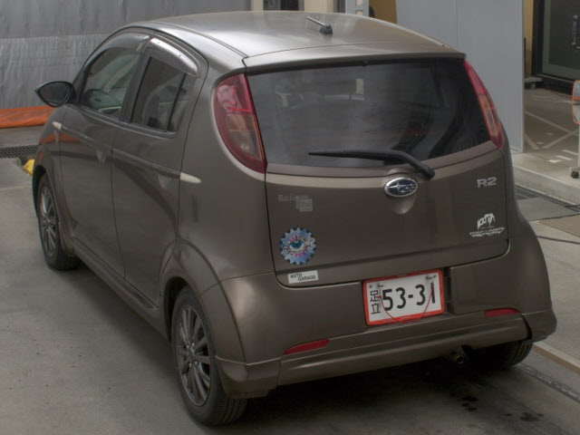 SUBARU R2