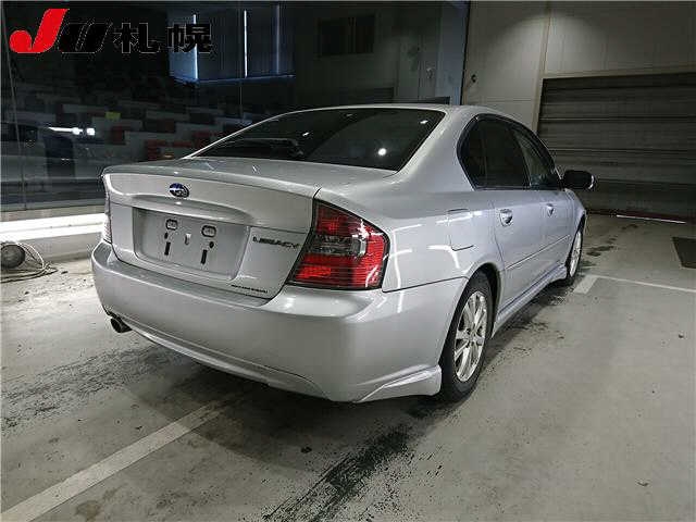 SUBARU LEGACY B4