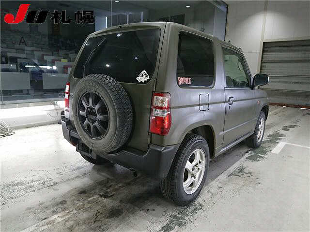 MITSUBISHI PAJERO MINI