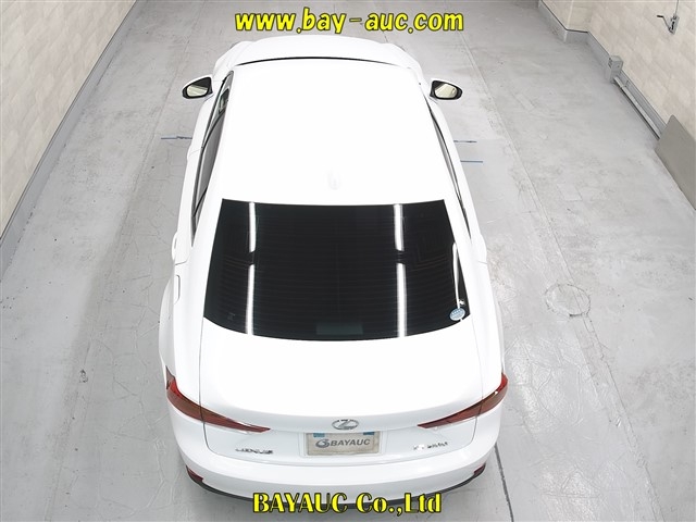 LEXUS IS300
