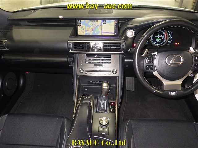 LEXUS IS300