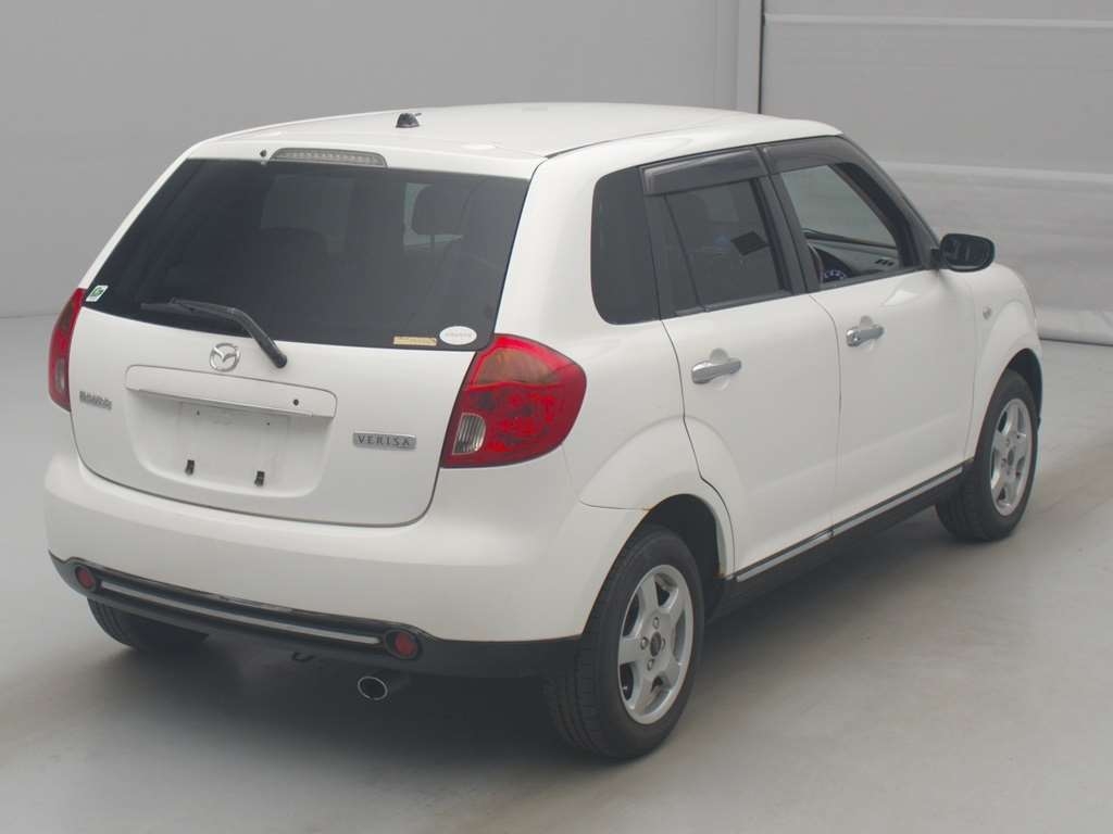 MAZDA VERISA
