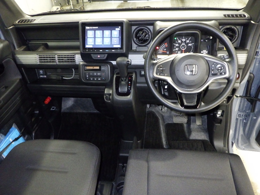 HONDA N-VAN