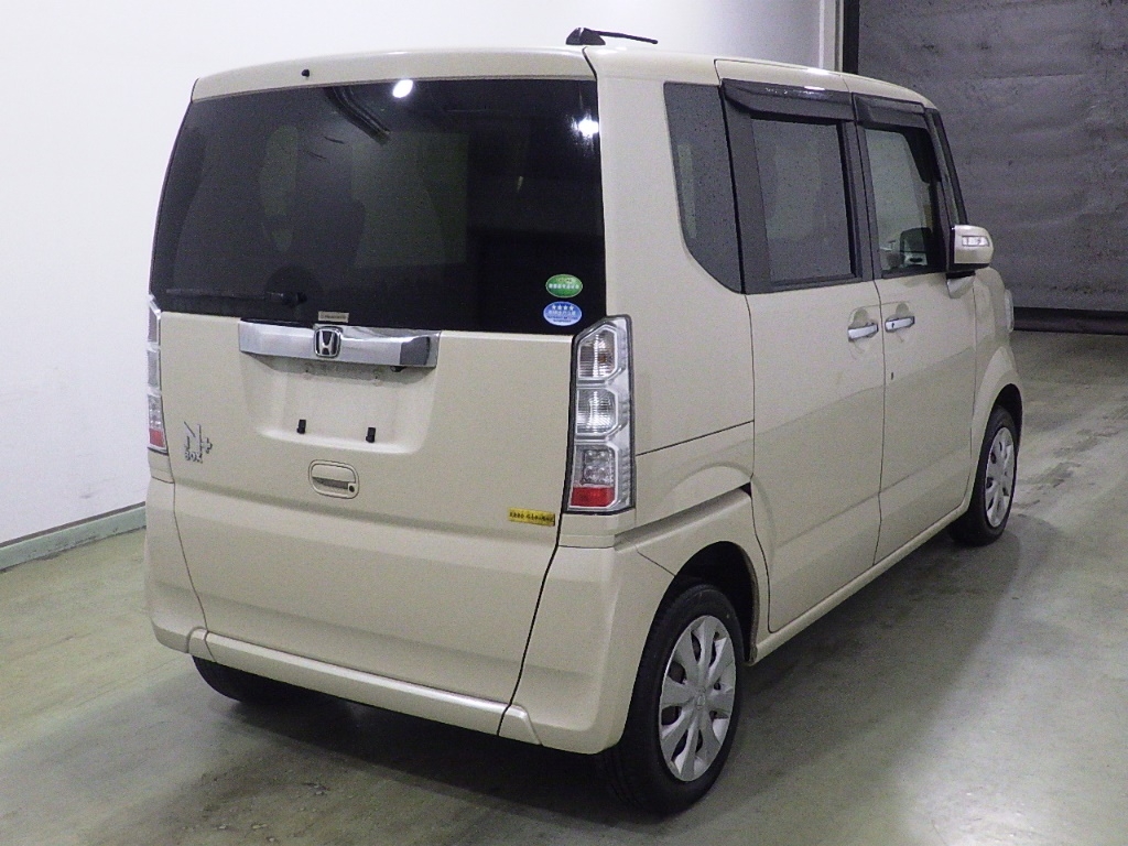 HONDA N-BOX+