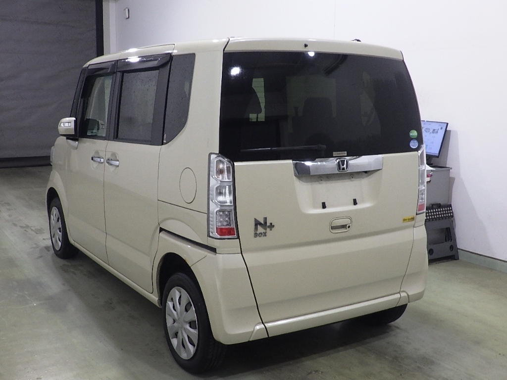 HONDA N-BOX+