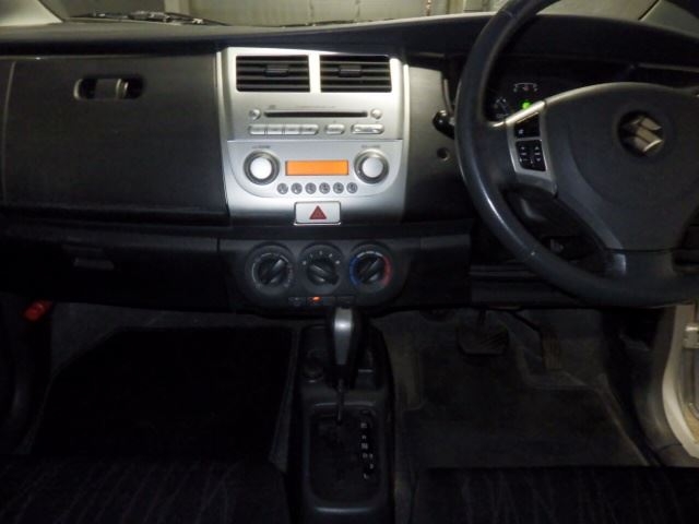 SUZUKI CERVO