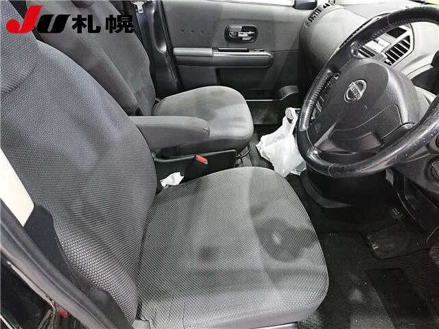 NISSAN LAFESTA