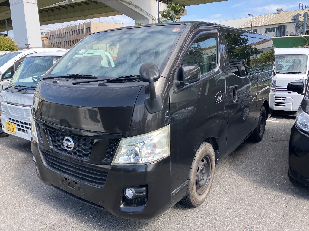 NISSAN NV350 CARAVAN