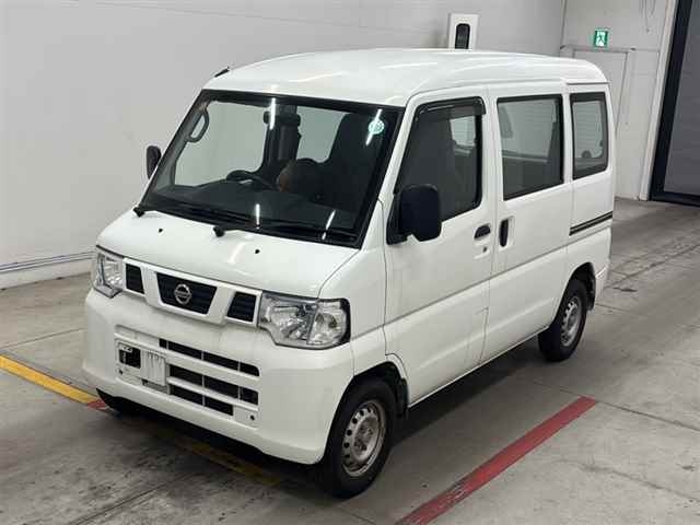 NISSAN NV100 CLIPPER