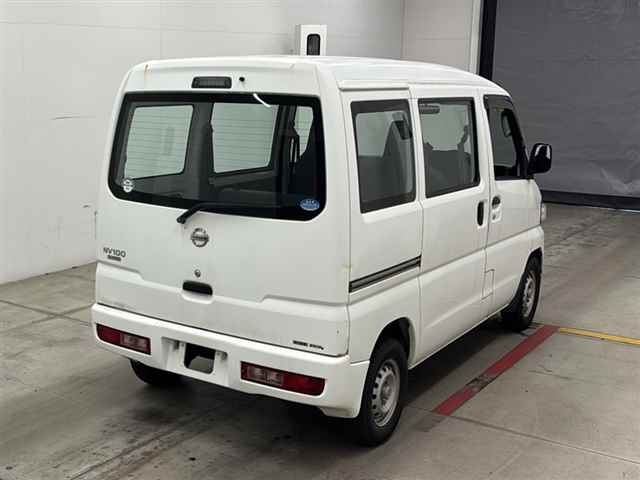 NISSAN NV100 CLIPPER
