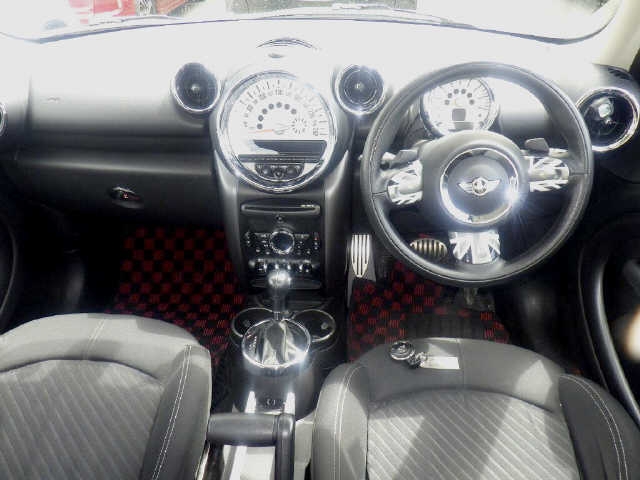 MINI CROSSOVER