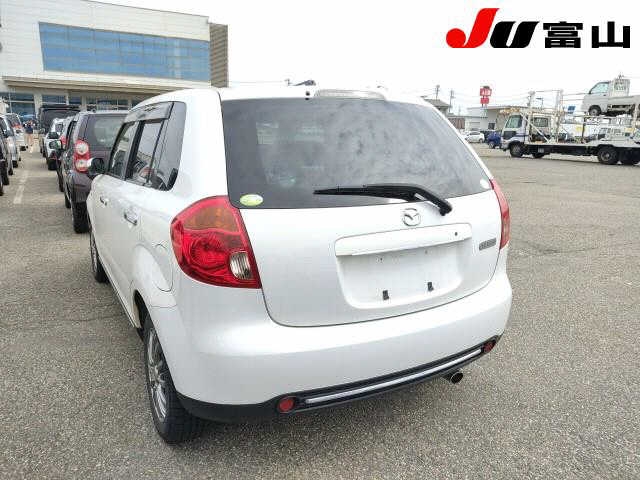 MAZDA VERISA