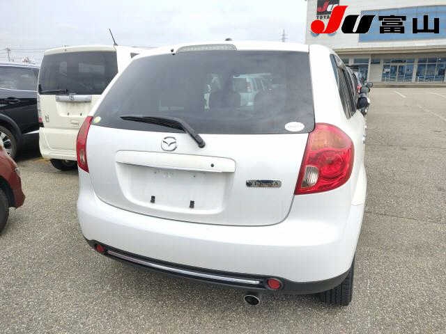 MAZDA VERISA