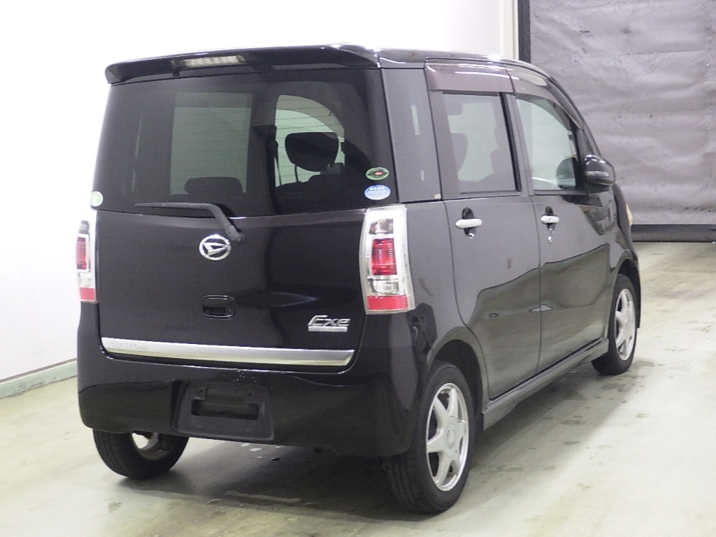 DAIHATSU TANTO EXE