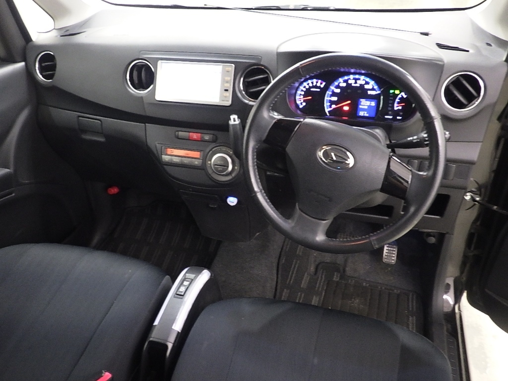 DAIHATSU TANTO EXE