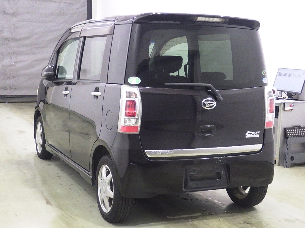 DAIHATSU TANTO EXE