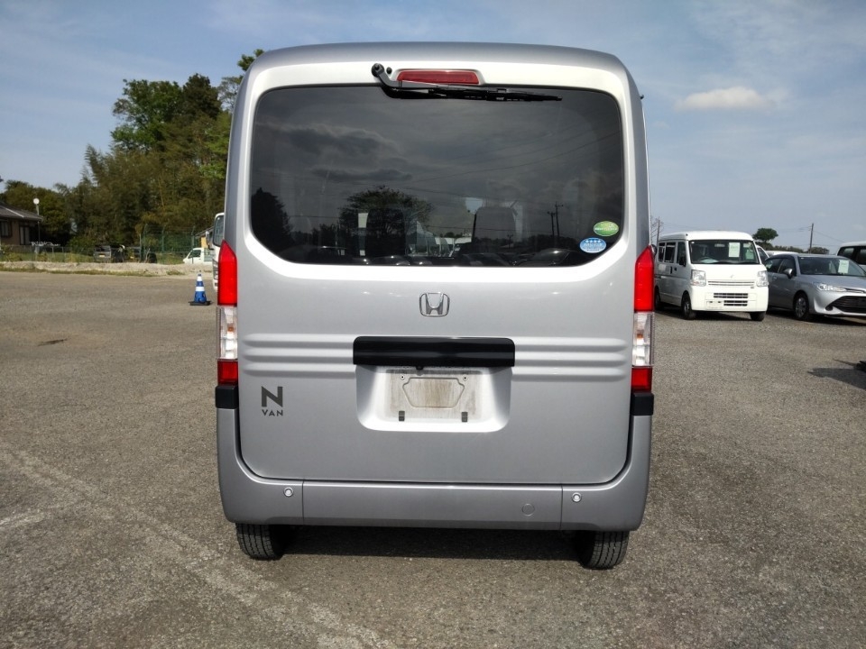 HONDA N-VAN