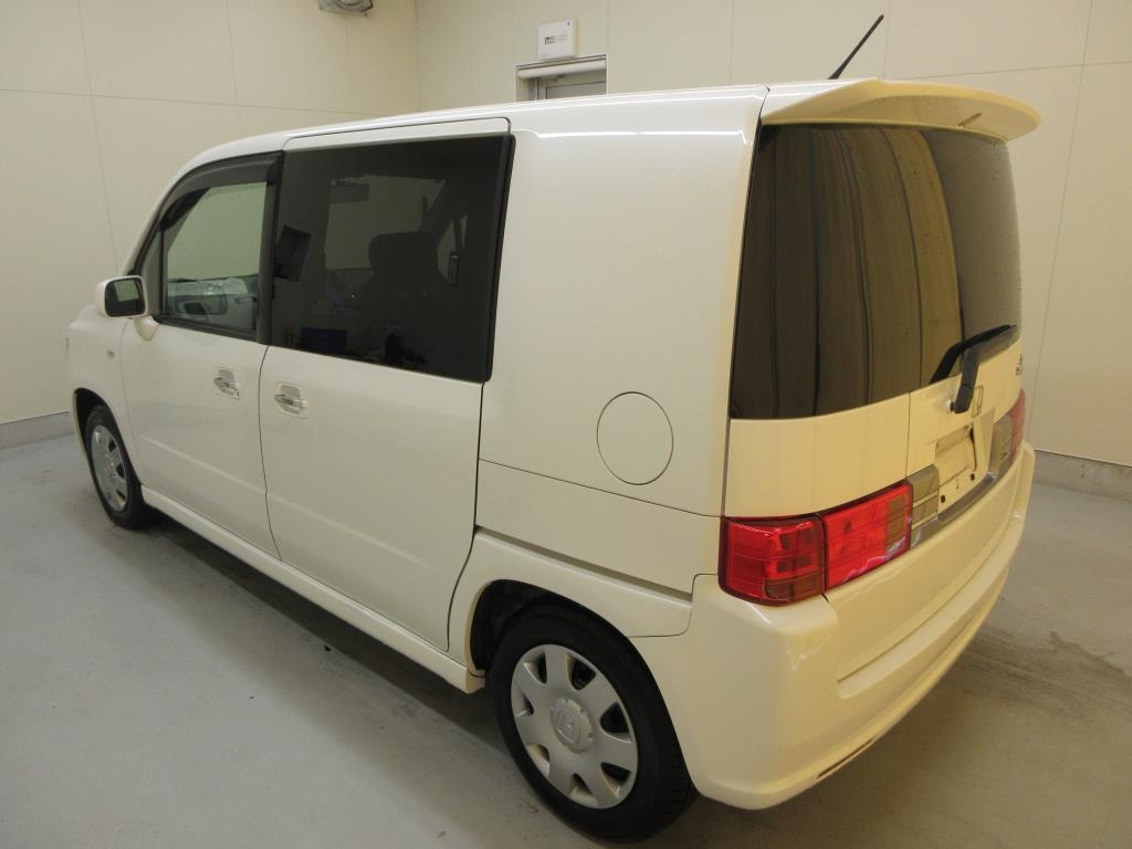 HONDA MOBILIO SPIKE