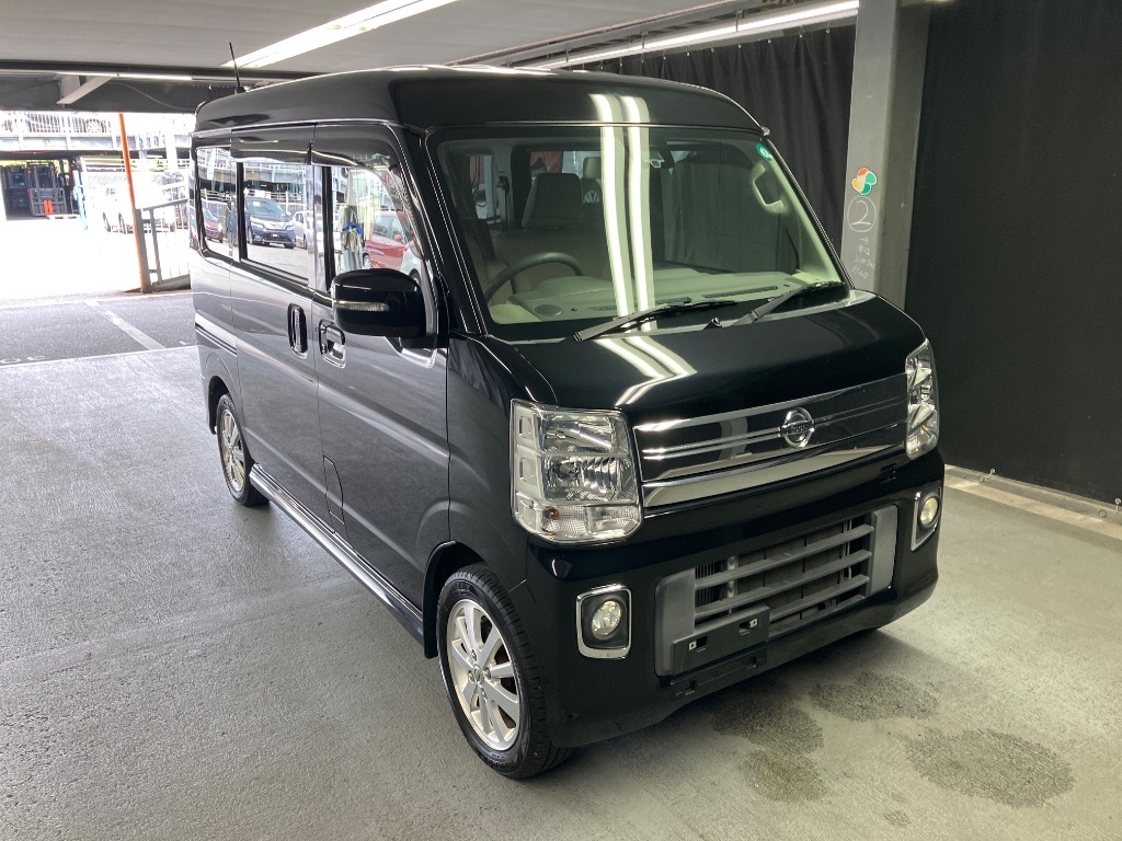 NISSAN NV100 CLIPPER