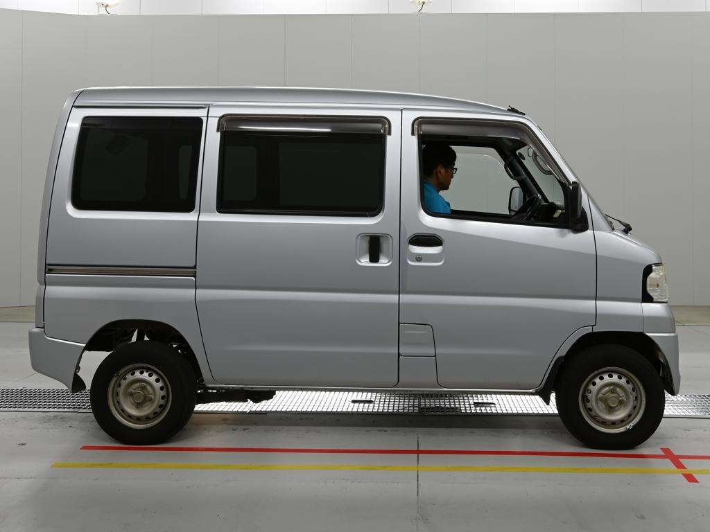MITSUBISHI MINICAB MIEV