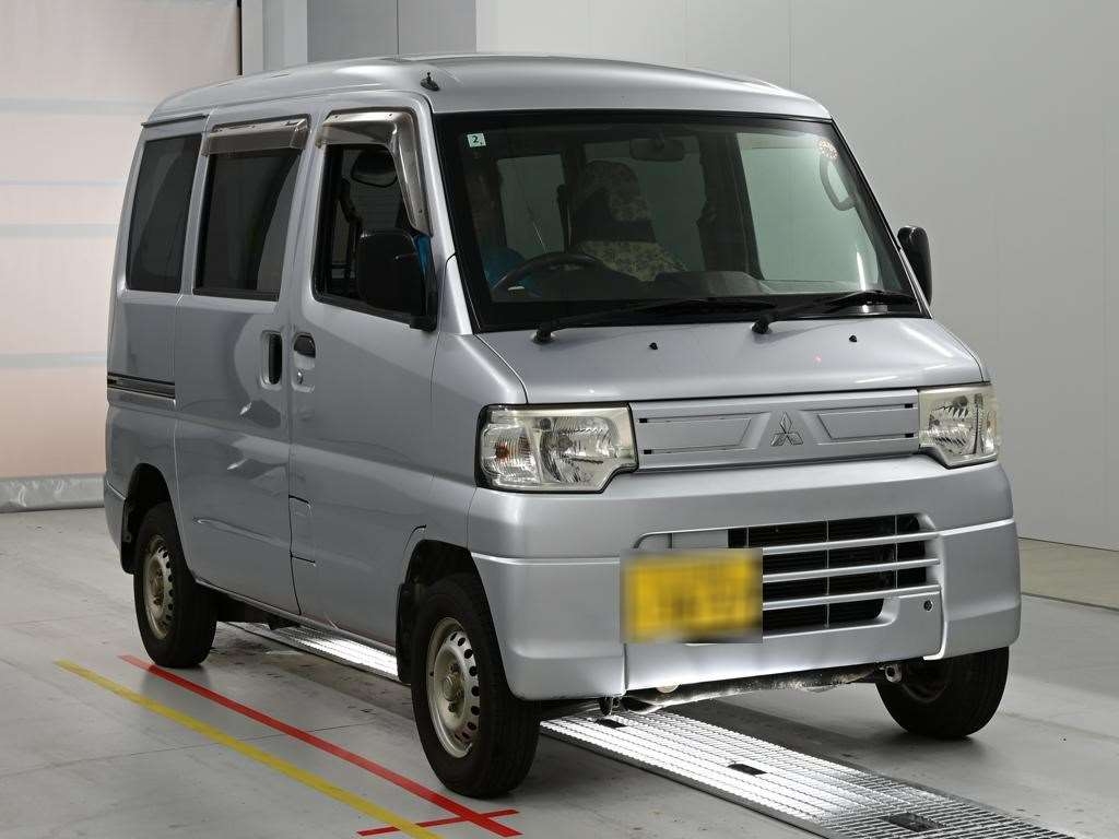 MITSUBISHI MINICAB MIEV