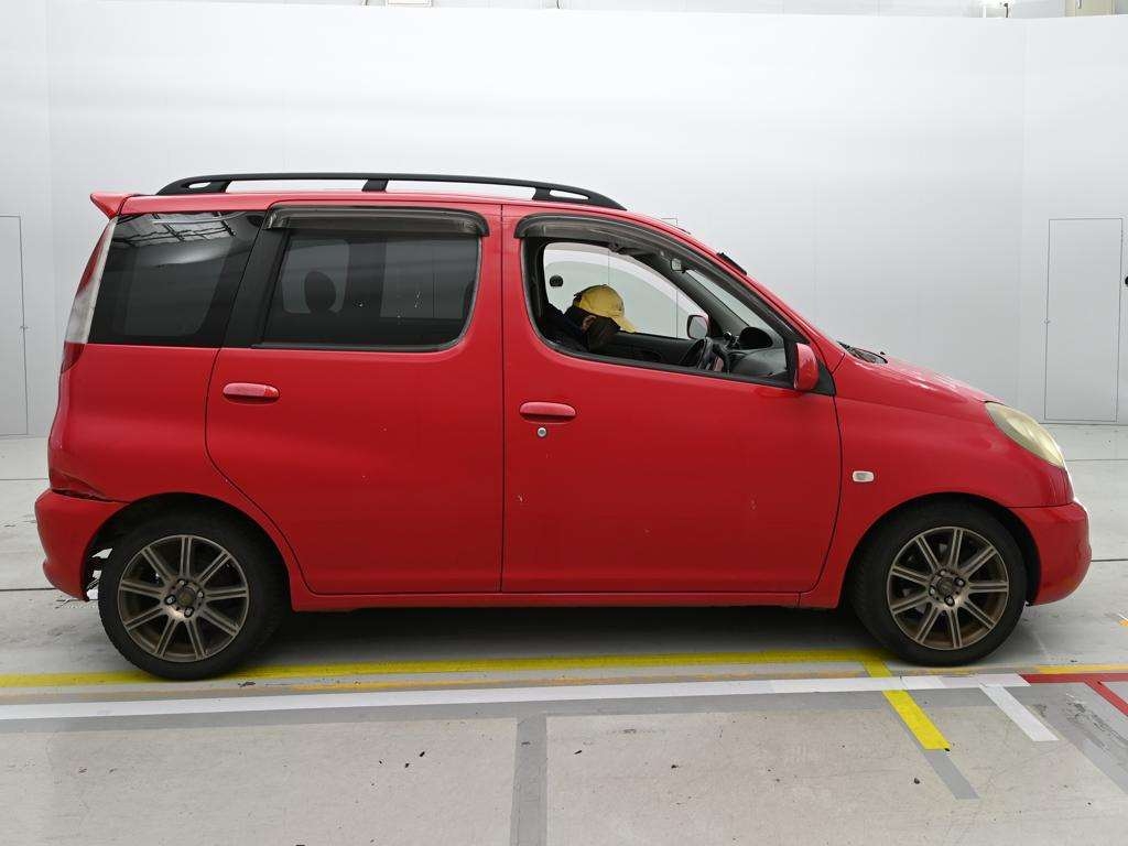 TOYOTA FUNCARGO