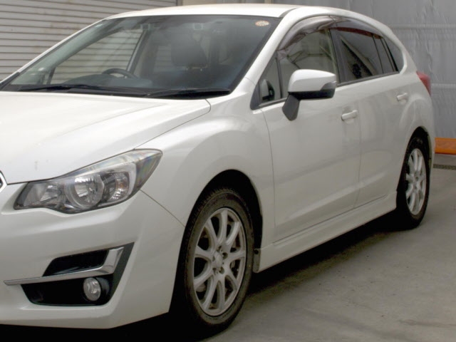 SUBARU IMPREZA