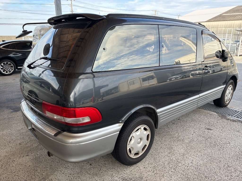 TOYOTA ESTIMA EMINA