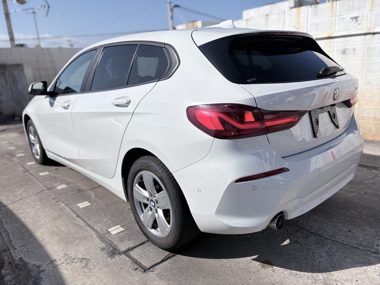 BMW 1-SERIES