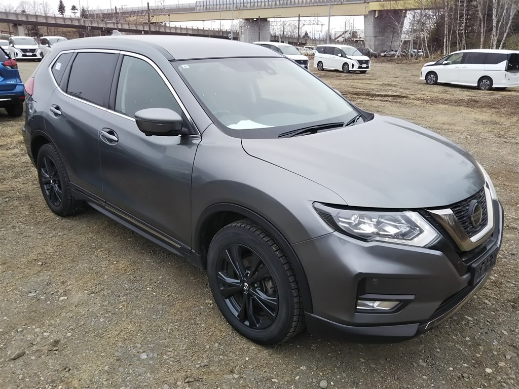 NISSAN X-TRAIL