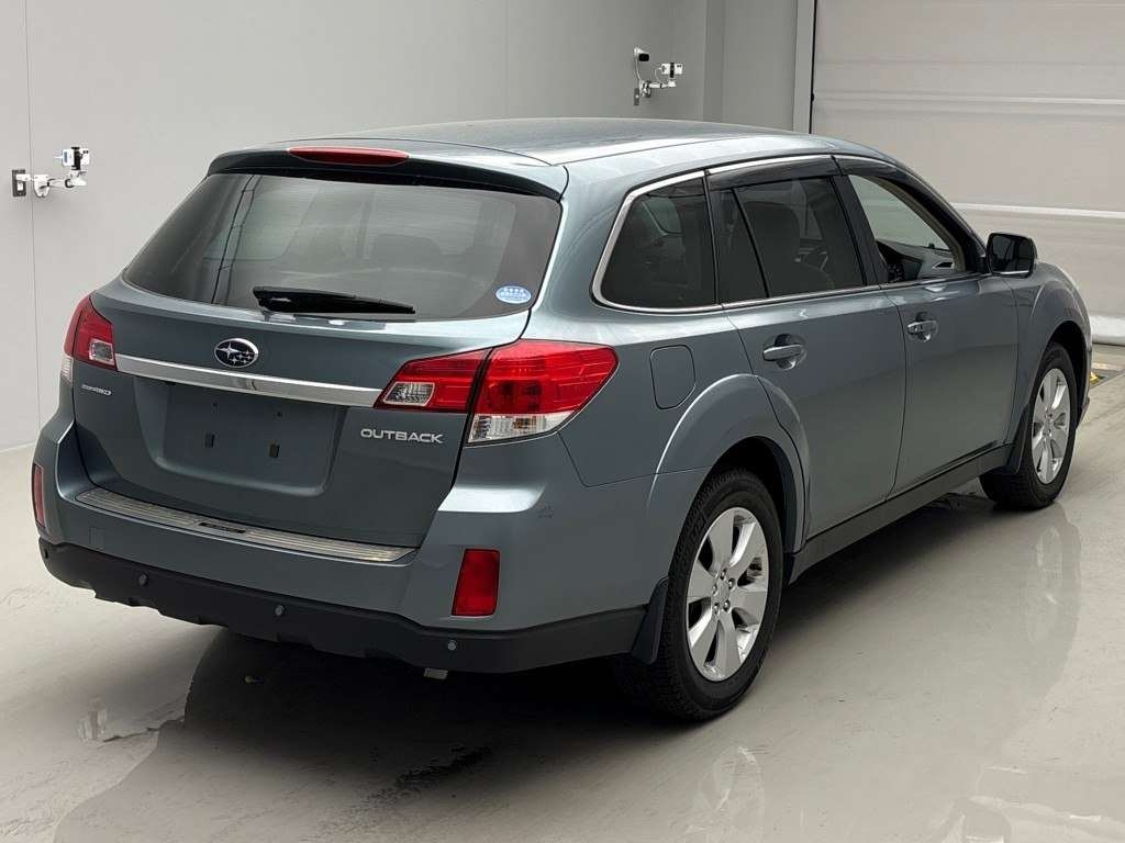 SUBARU OUTBACK