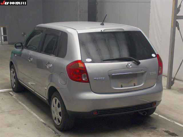 MAZDA VERISA