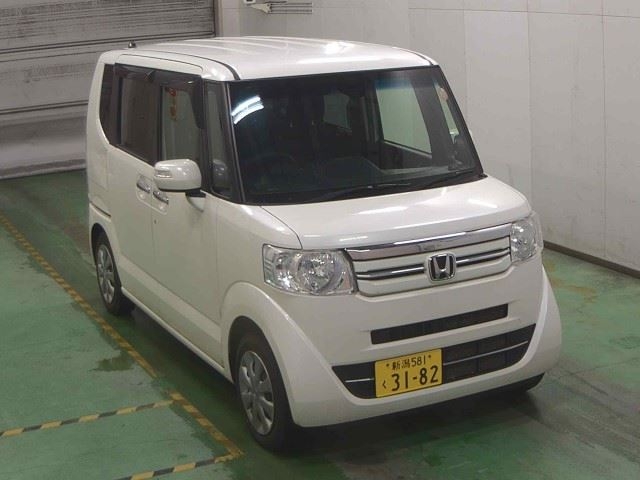 HONDA N-BOX