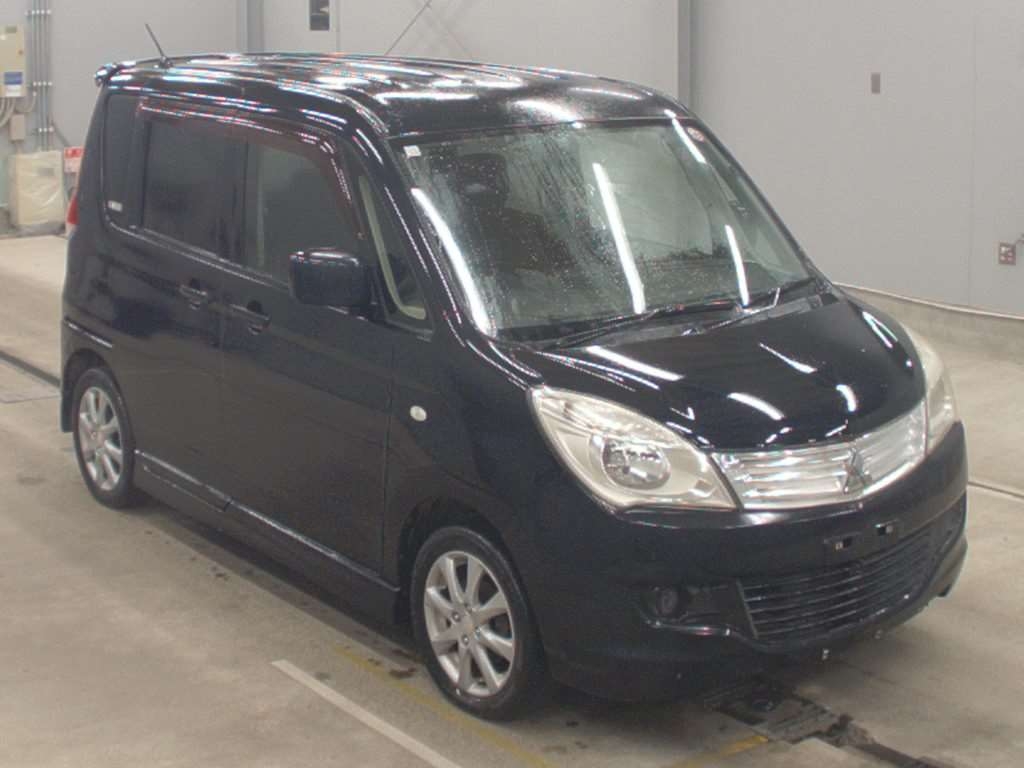 MITSUBISHI DELICA D:2