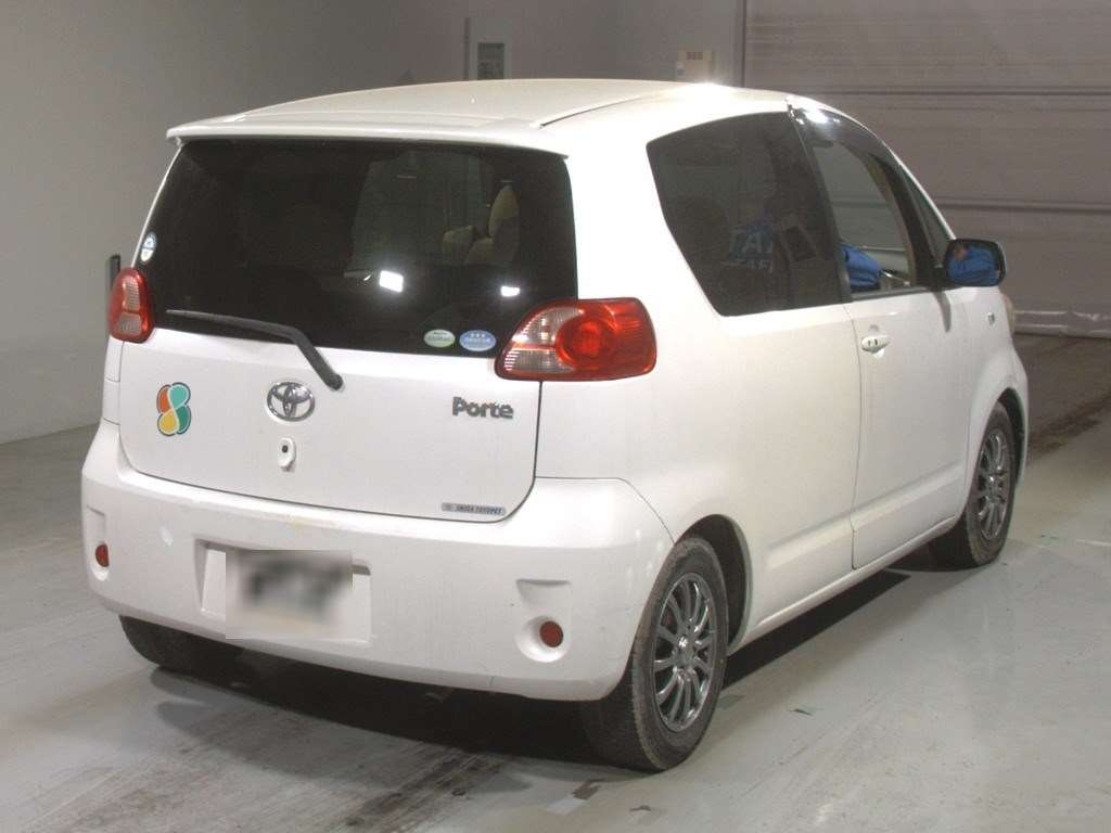 TOYOTA PORTE