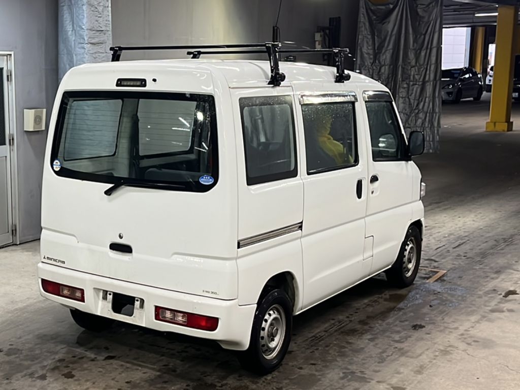 MITSUBISHI MINICAB