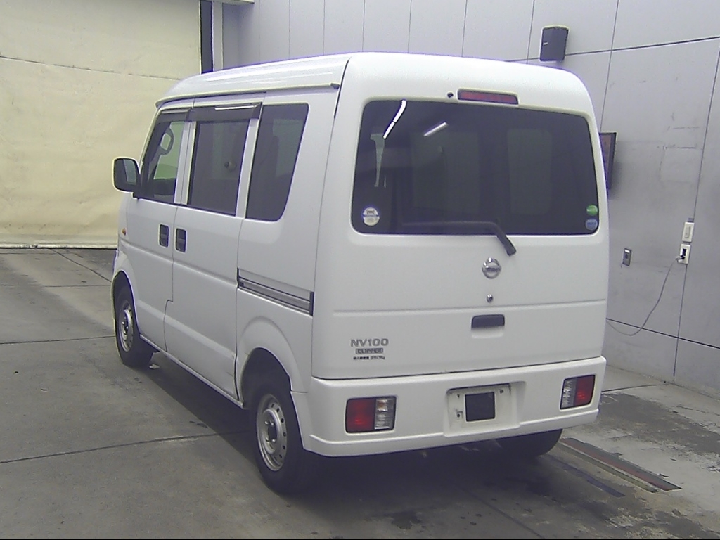 NISSAN NV100 CLIPPER