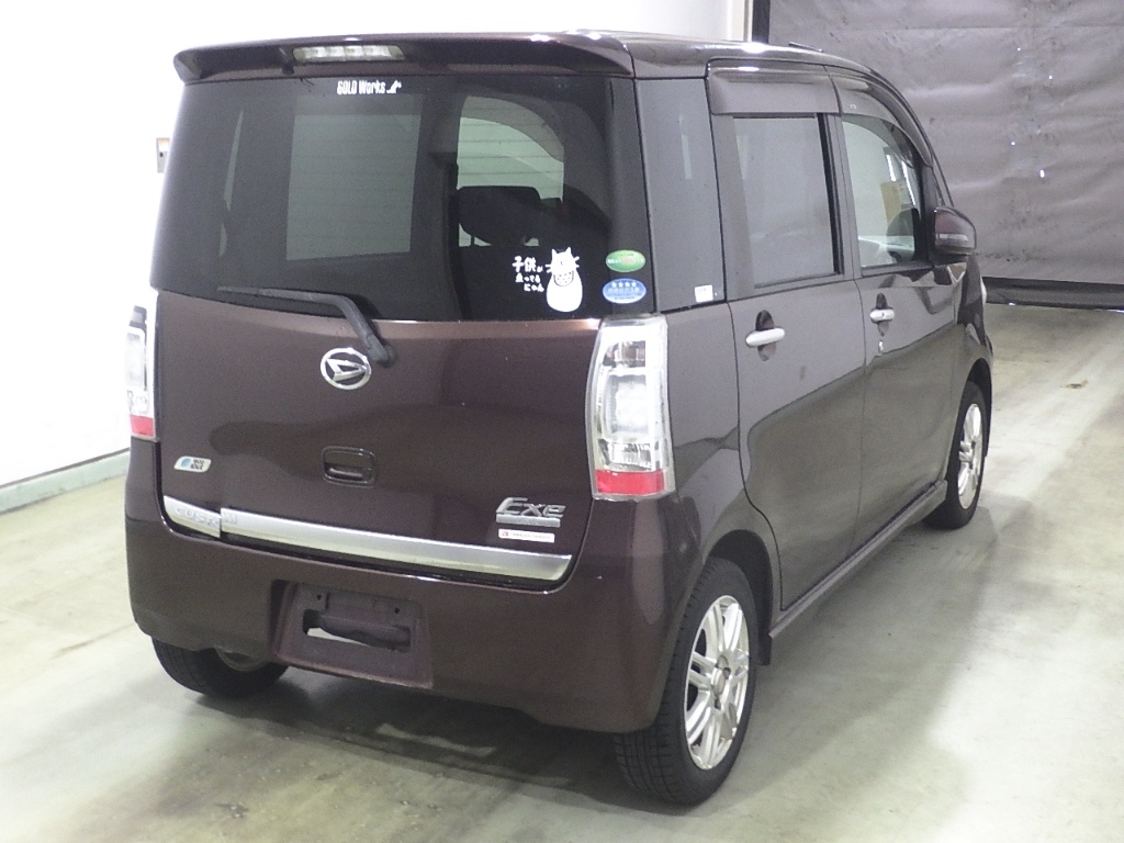 DAIHATSU TANTO EXE