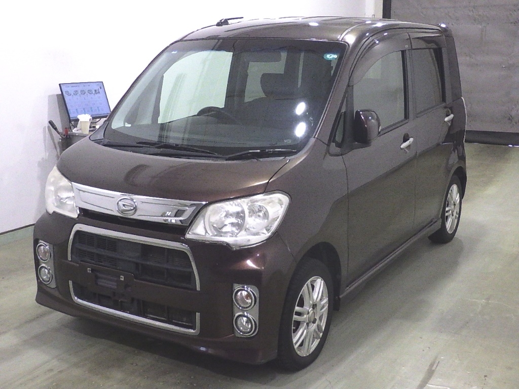 DAIHATSU TANTO EXE
