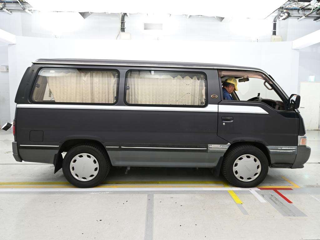 NISSAN HOMY