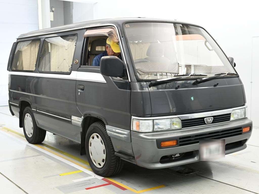 NISSAN HOMY