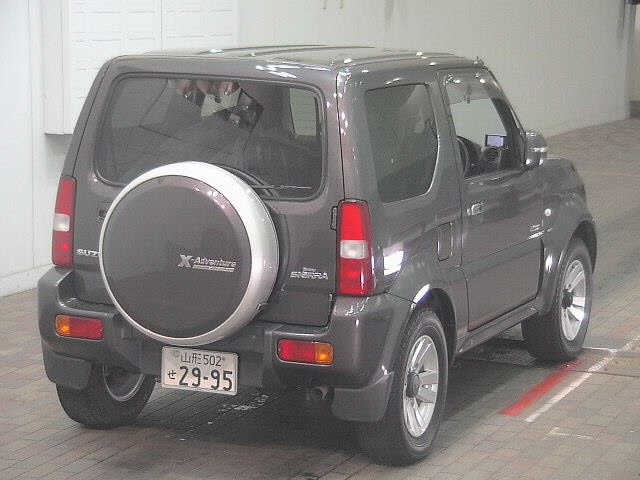SUZUKI JIMNY SIERRA