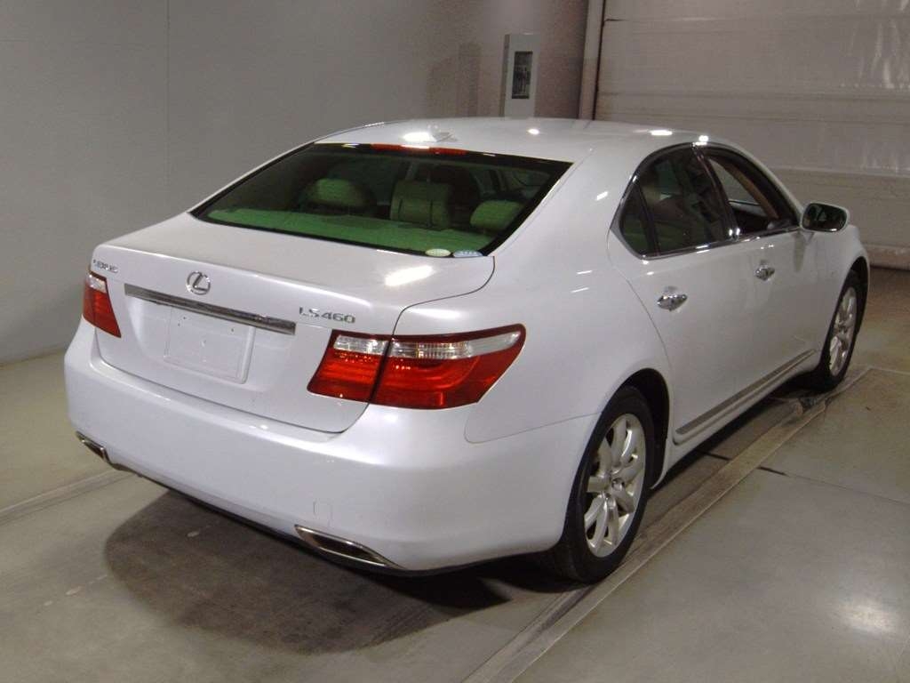 LEXUS LS460