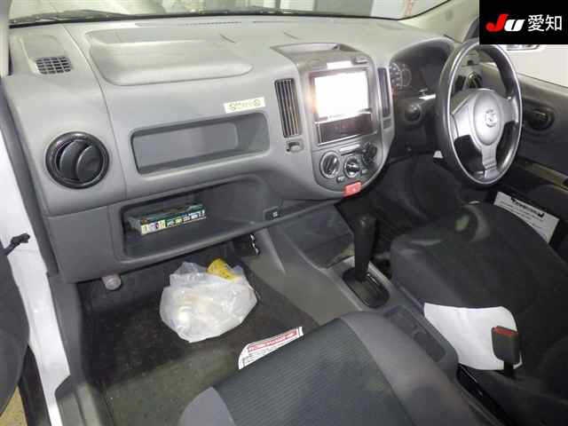 MAZDA FAMILIA