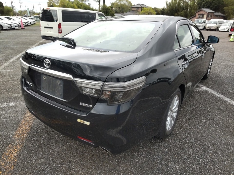 TOYOTA MARK X