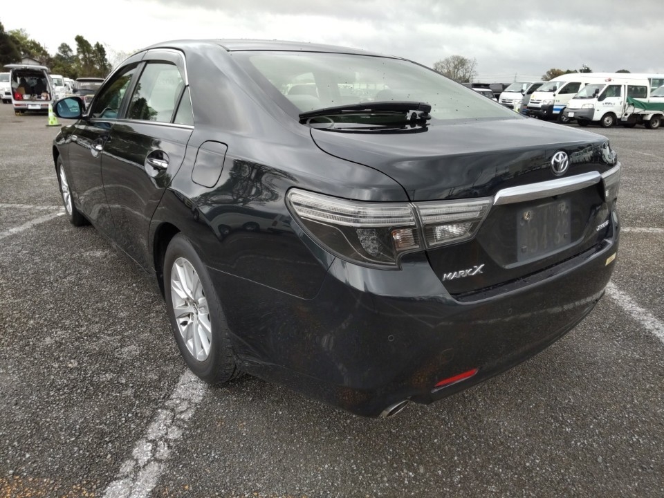 TOYOTA MARK X